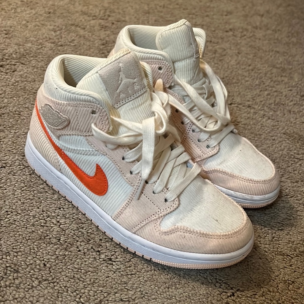 Nike dunks mid - corduroy